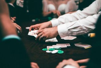 xóc đĩa trực tuyến F8bet
